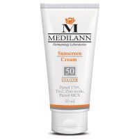 کرم ضد آفتاب رنگی SPF۵۰ مدیلن ، به دلیل مرطوب‌کنندگی و مقاومت در برابر آب و تعریق، برای انواع پوست‌های خشک تا معمولی مناسب است.